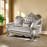 Libertee Loveseat w/3 Pillows